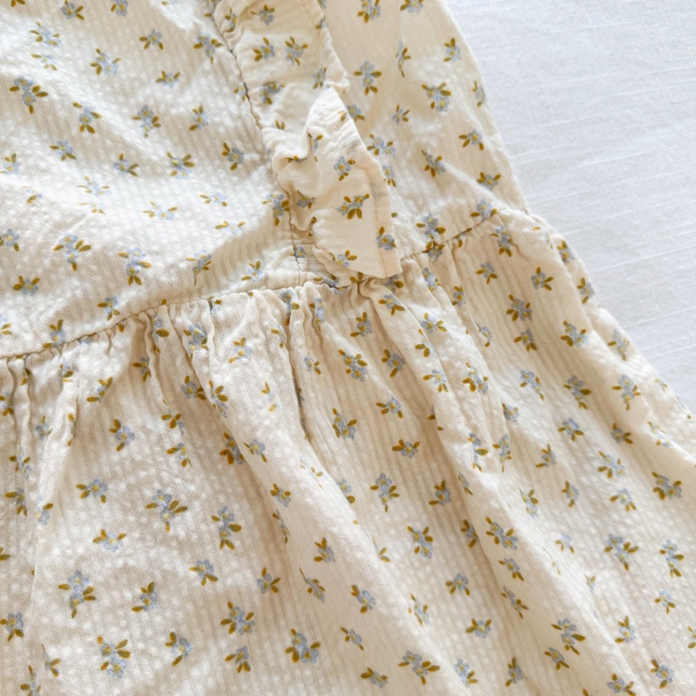 LAST CHANCE // Spring Floral Ruffle Dress - Picture 8 of 10